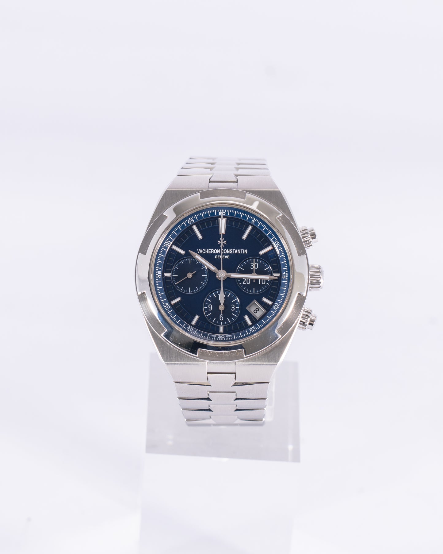 Vacheron Constantin Overseas 42.5mm 5500V/110A-B148 Blue dial Chronograph 2018