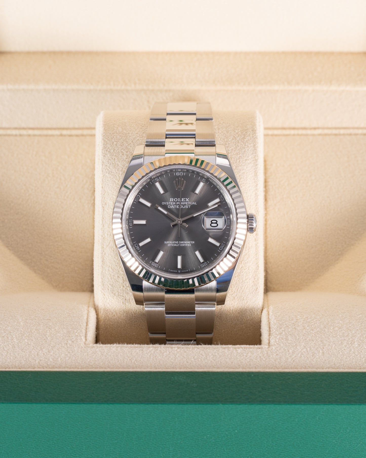 Rolex Datejust 41mm 126334 Fluted Rhodium Dial on Oyster 2023