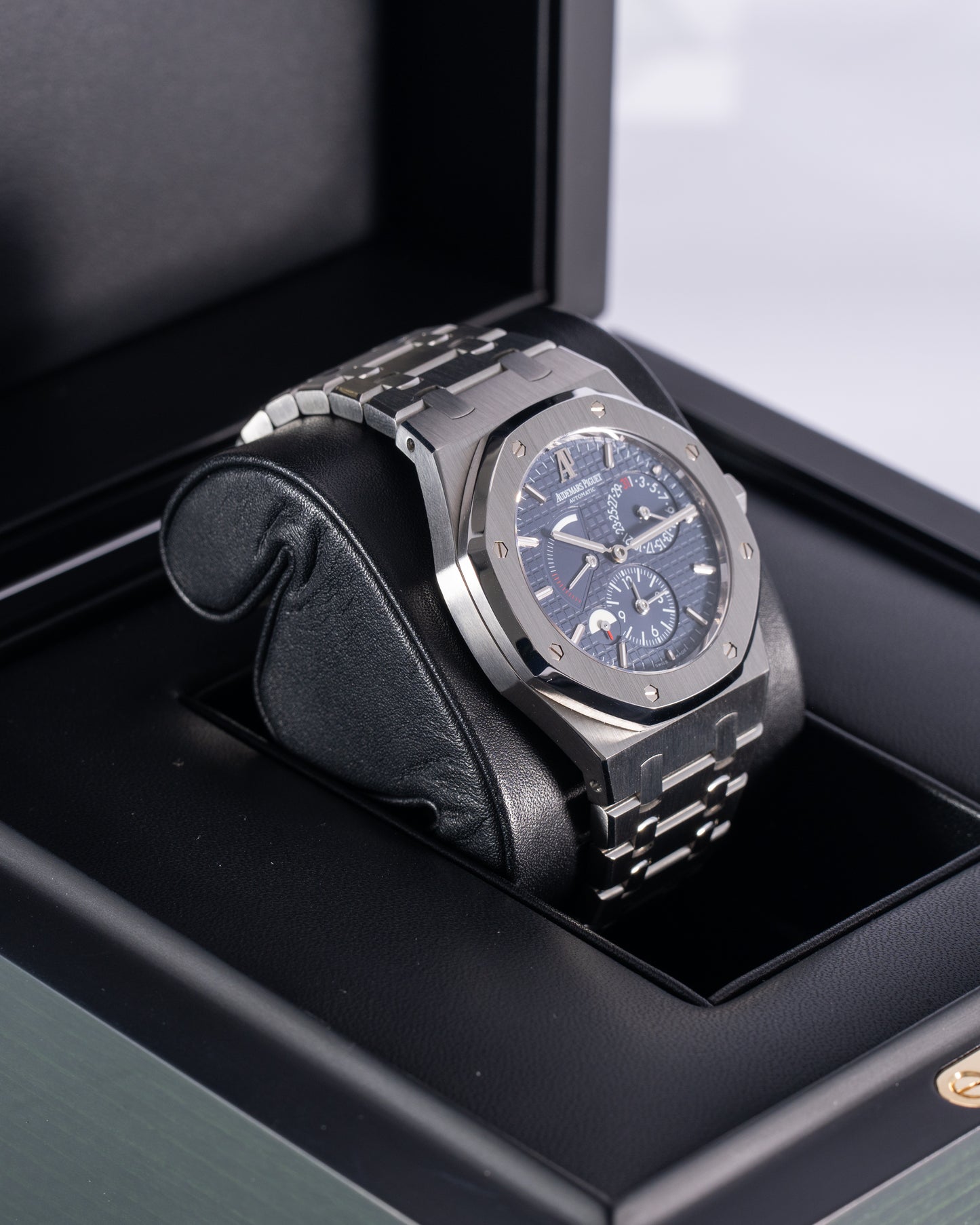 Audemars Piguet Royal Oak 39mm 26120ST.OO.1220ST.02 Dual Time Blue