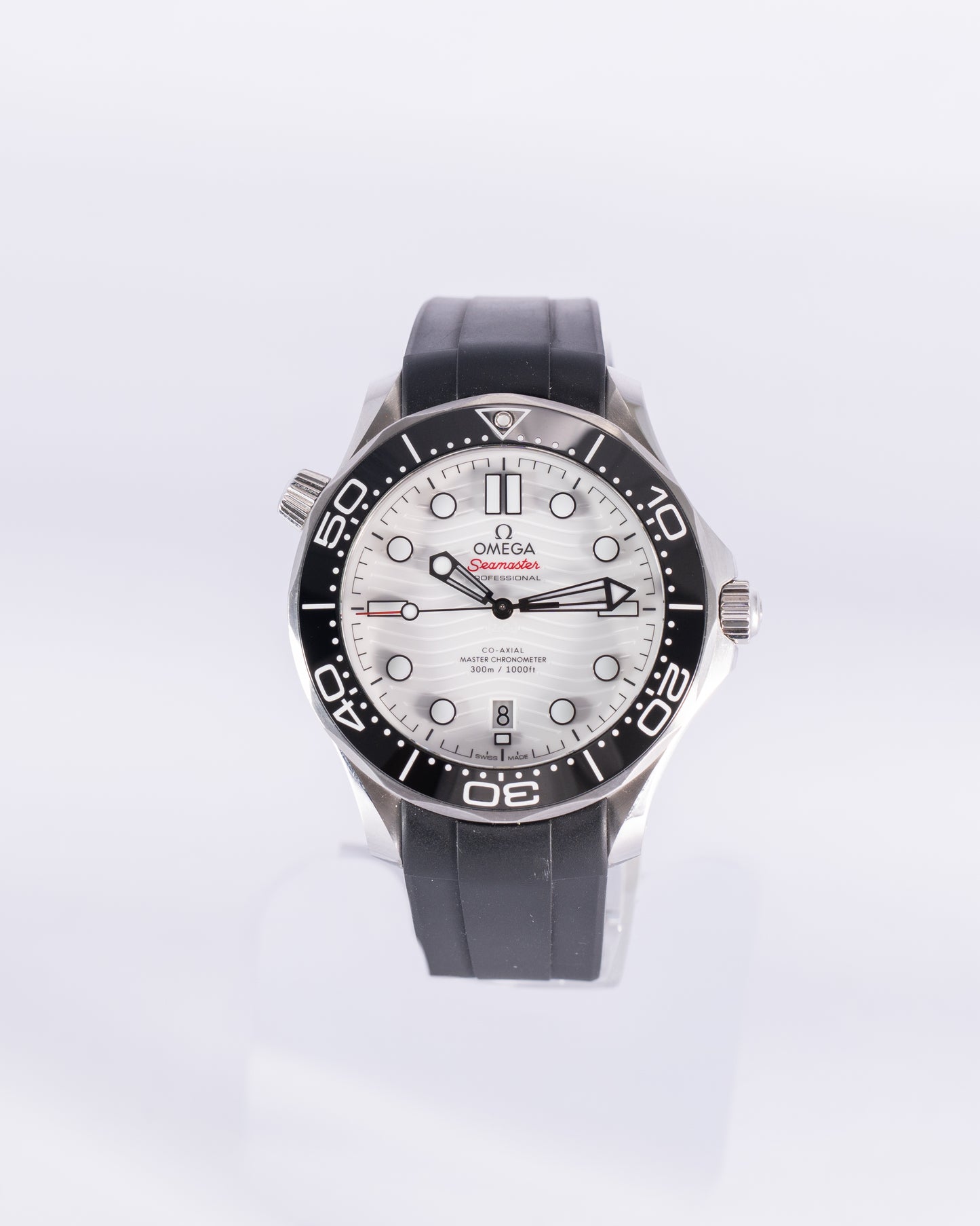 Omega Seamaster Professional 300m 210.32.42.20.04.001 White Dial Black Ceramic