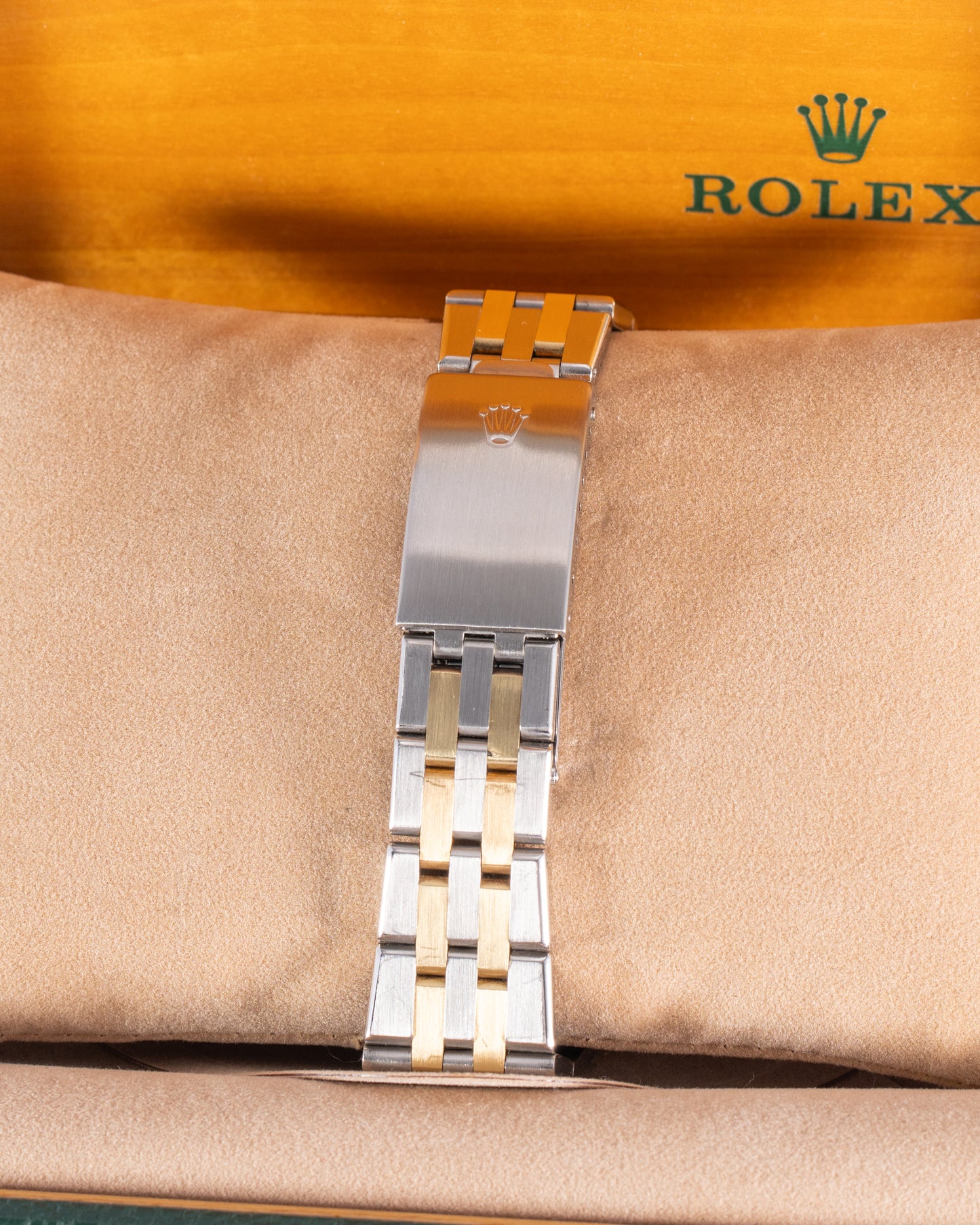 Rolex Oysterquartz 36mm 17013 Two Tone Yellow Gold Fluted Bezel