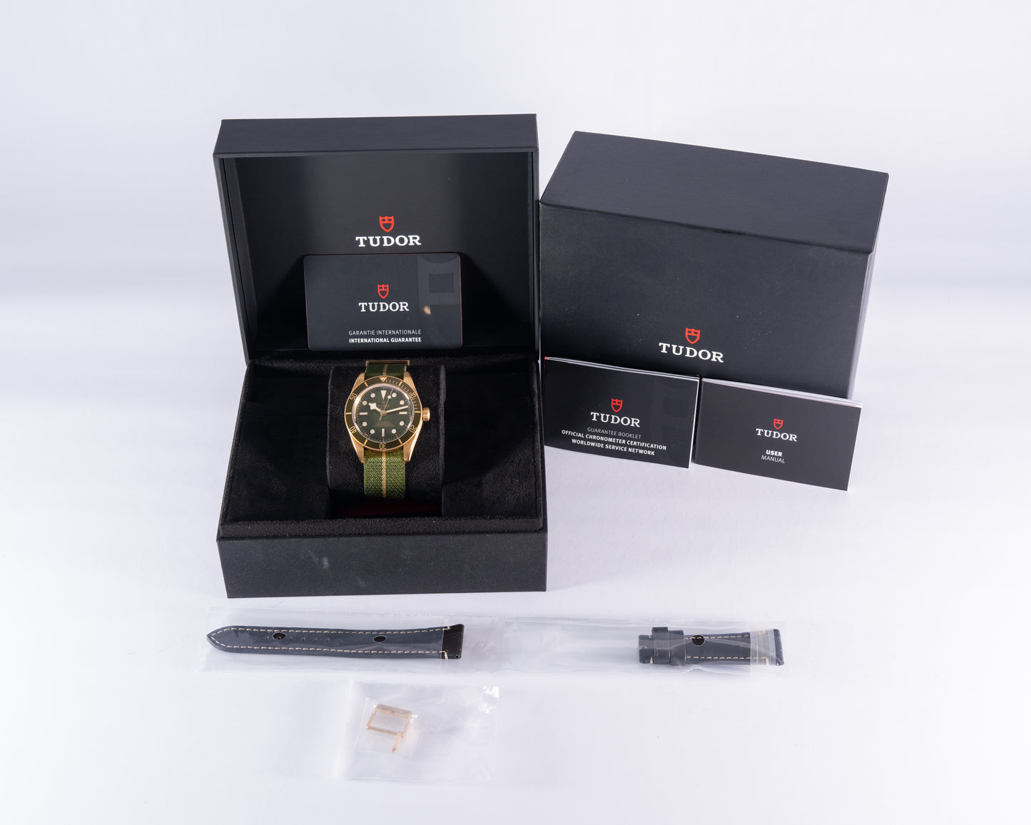 UNWORN Tudor Black Bay 58 Gold 79018V-0001 Green with two Straps 2024