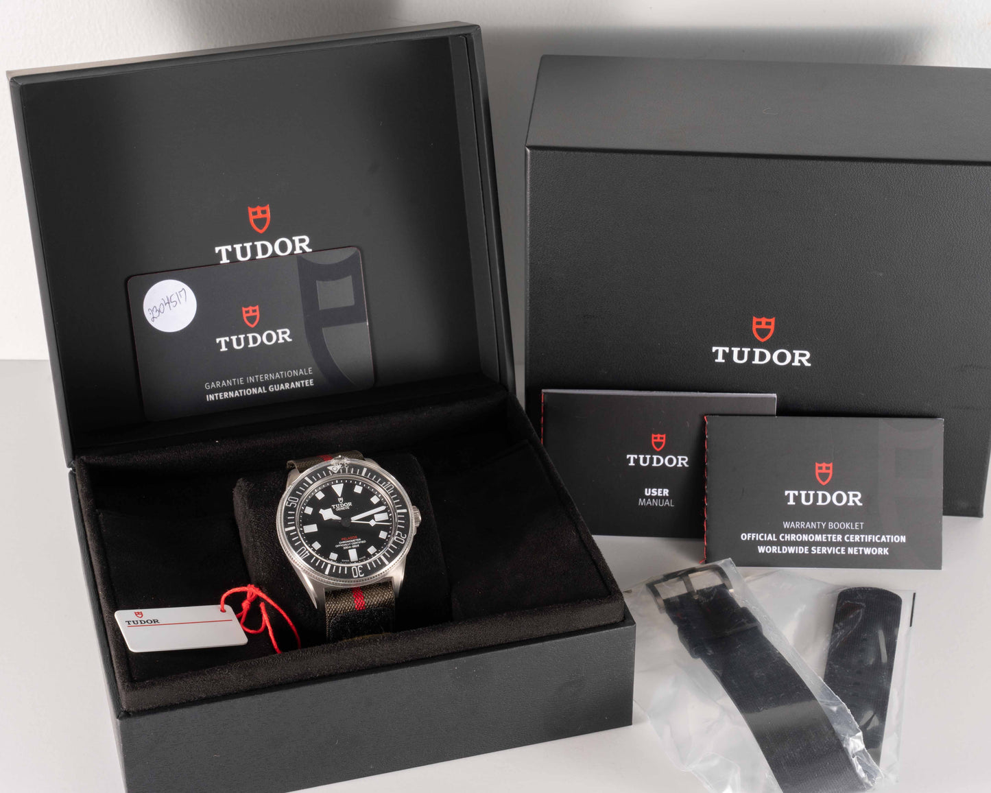 UNWORN Tudor Pelagos 25717N FXD Titanium Black Dial 2024 42mm